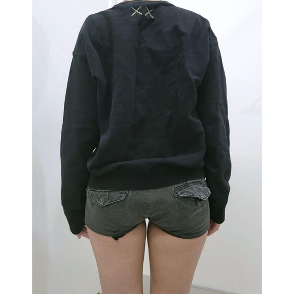 Uniqlo x KAWS Black Oversized Sweatshirt - Picture 2 of 7